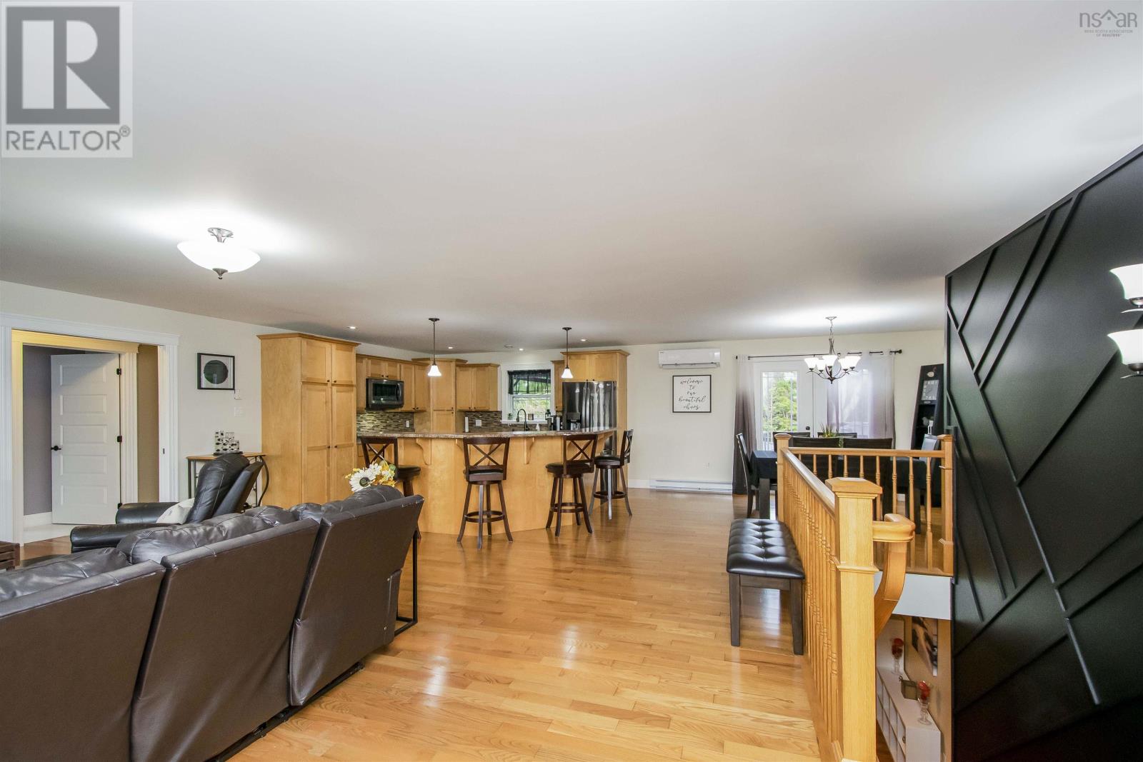 For sale 40 Lailia Lane, Ostrea Lake, Nova Scotia B0J2L0 202323498 REALTOR.ca