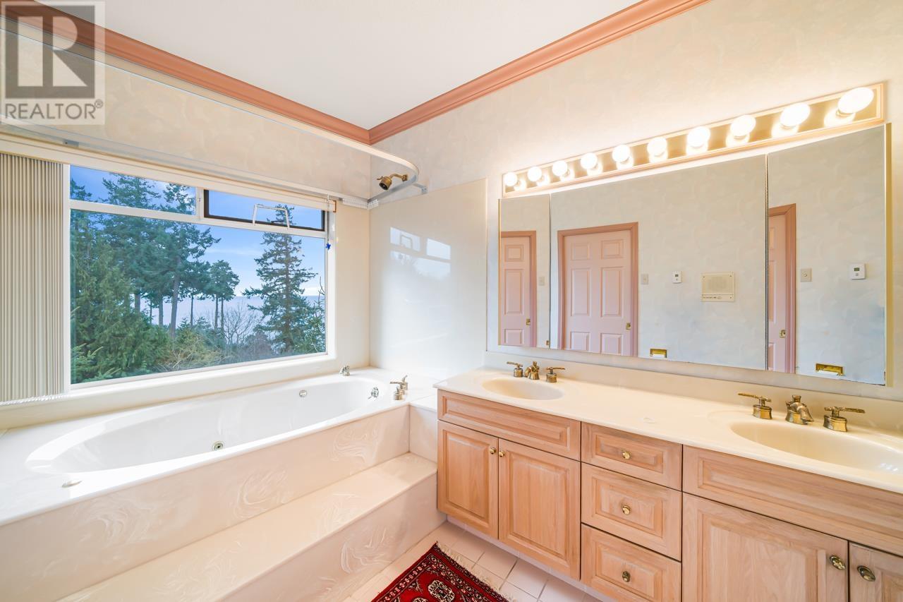 For sale 58 TSAWWASSEN BEACH ROAD, Delta, British Columbia V4M4C6 R2855778 REALTOR.ca