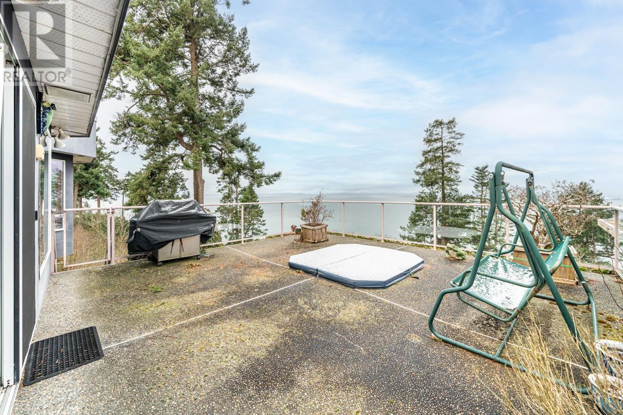 For sale 58 TSAWWASSEN BEACH ROAD, Delta, British Columbia V4M4C6