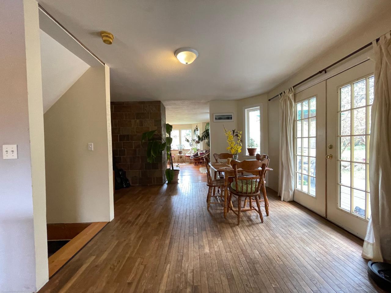 For sale 7904 RAILWAY AVENUE, Harrop/Procter, British Columbia V0G1G0