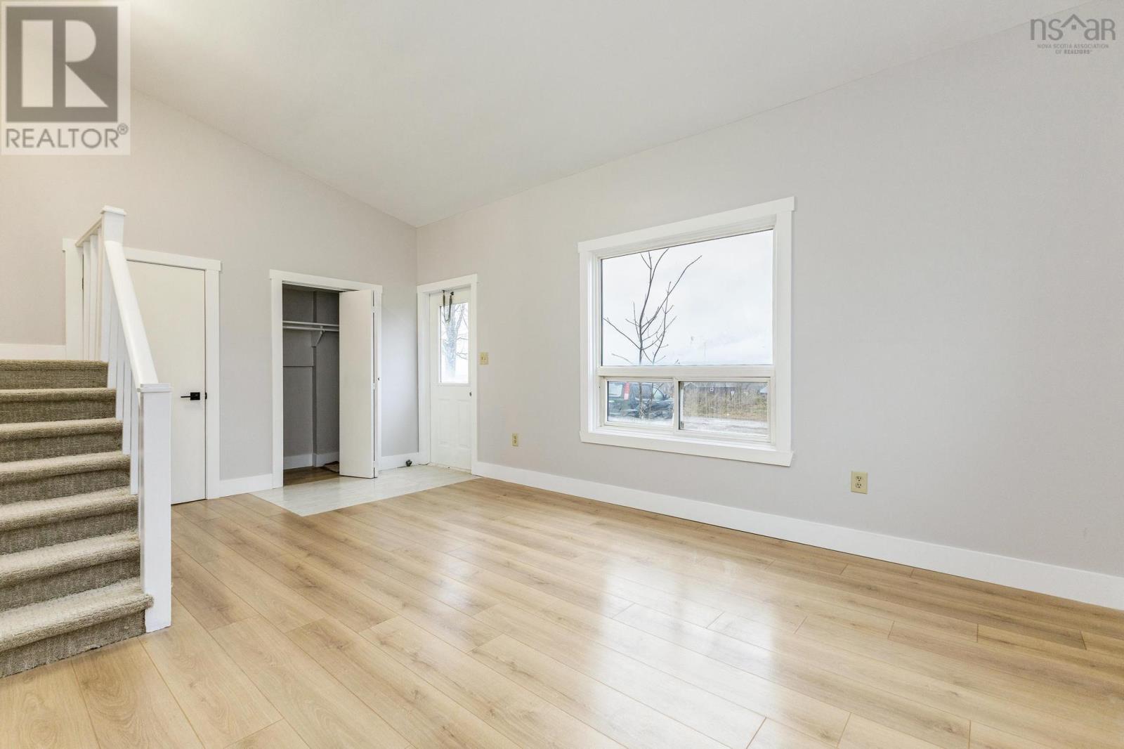 For sale 91 Mackay Road, Mill Village, Nova Scotia B0N2H0 202403245