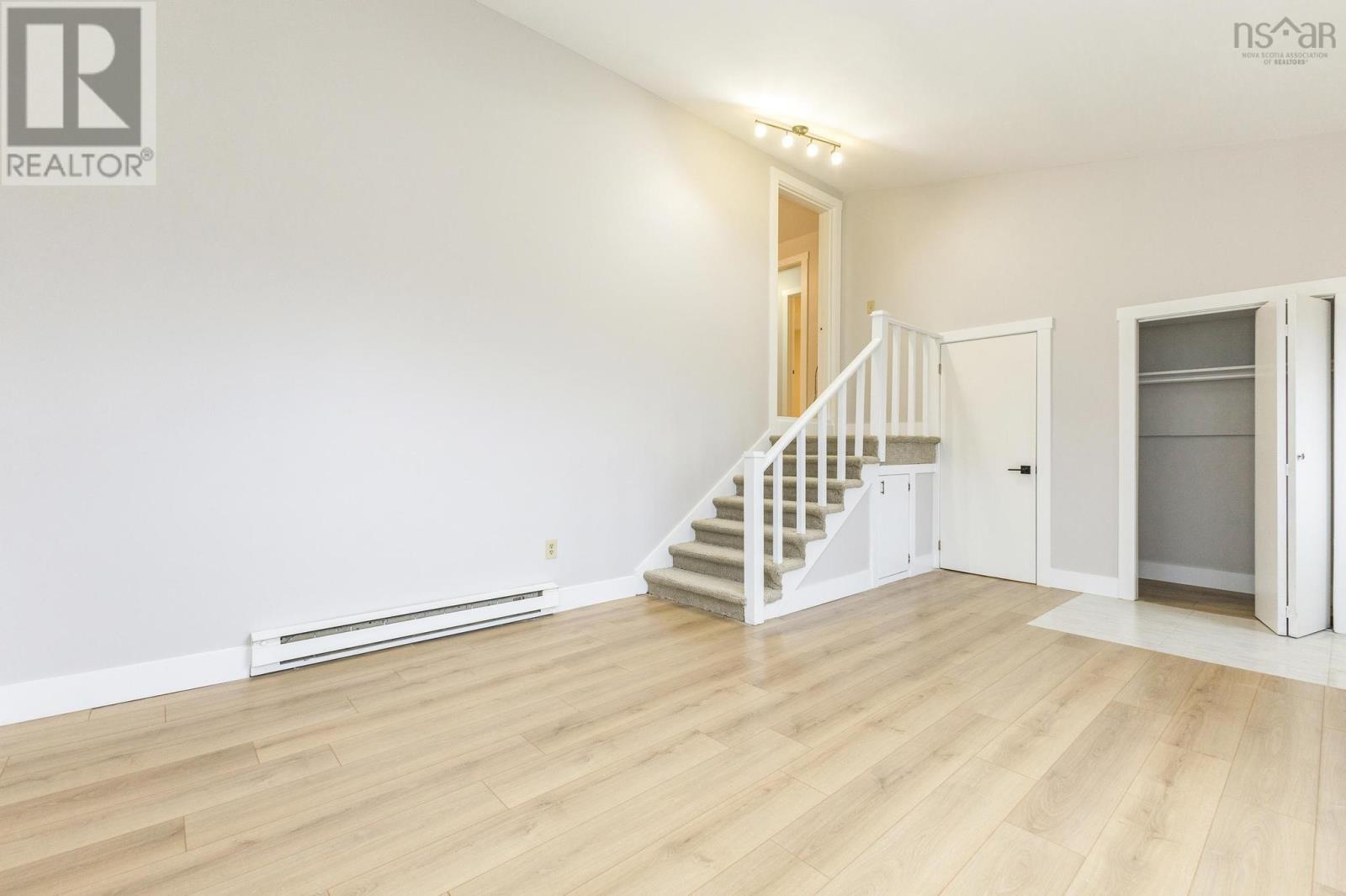 For sale 91 Mackay Road, Mill Village, Nova Scotia B0N2H0 202403245