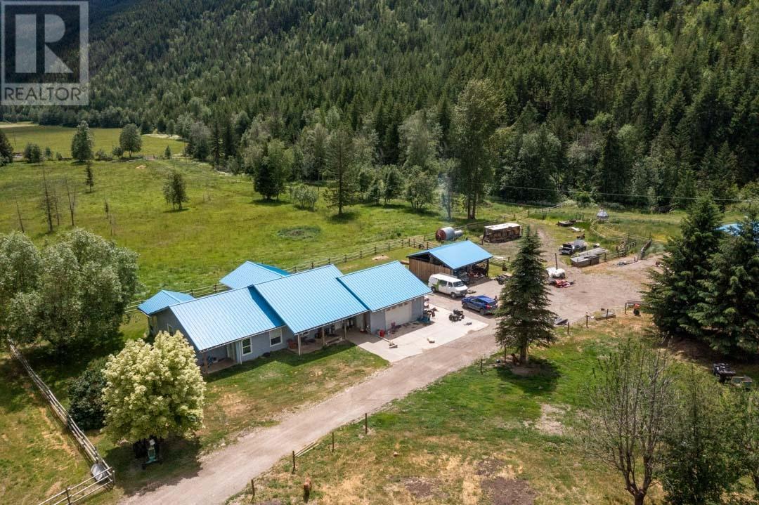 For sale 961 AGATE BAY RD, Barriere, British Columbia 177168 REALTOR.ca
