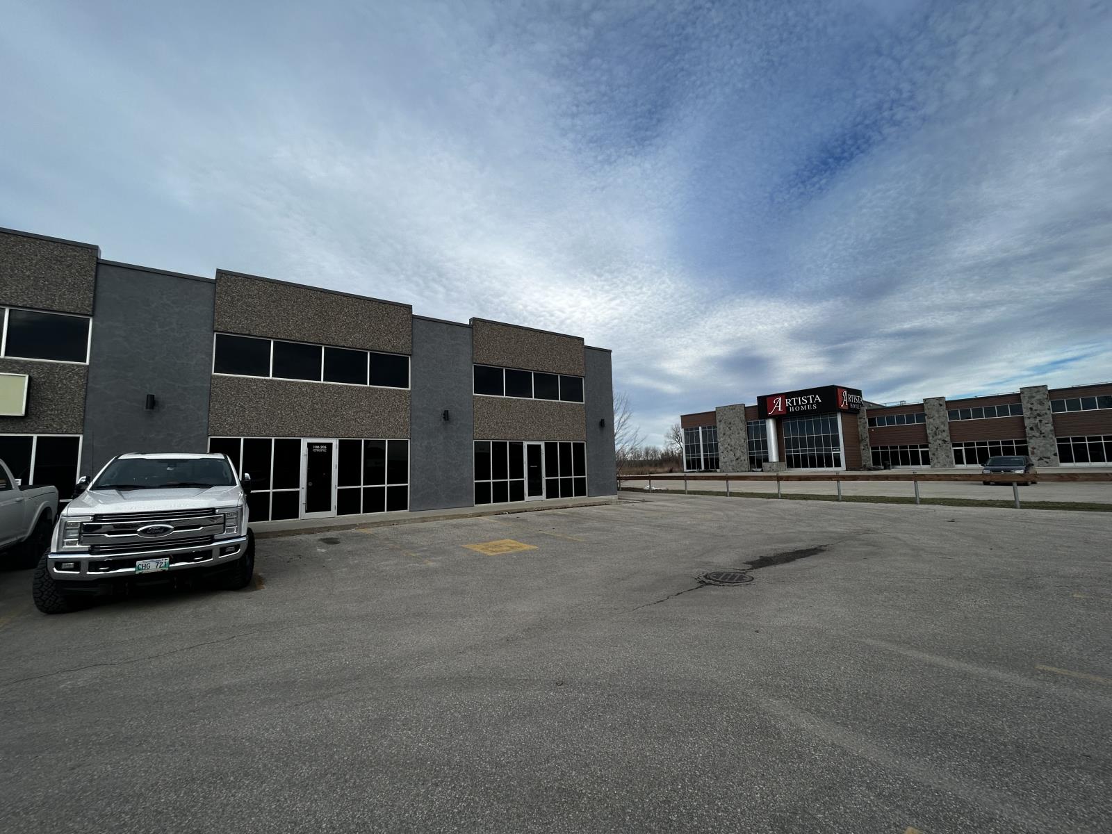 For lease 205 Fort Whyte Way, Oak Bluff, Manitoba R0G1N0