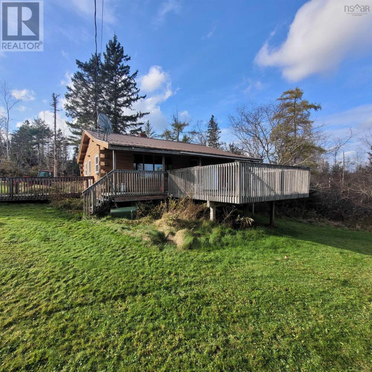 For sale 8913 Moose River Road, Lindsay Lake, Nova Scotia B0N1X0