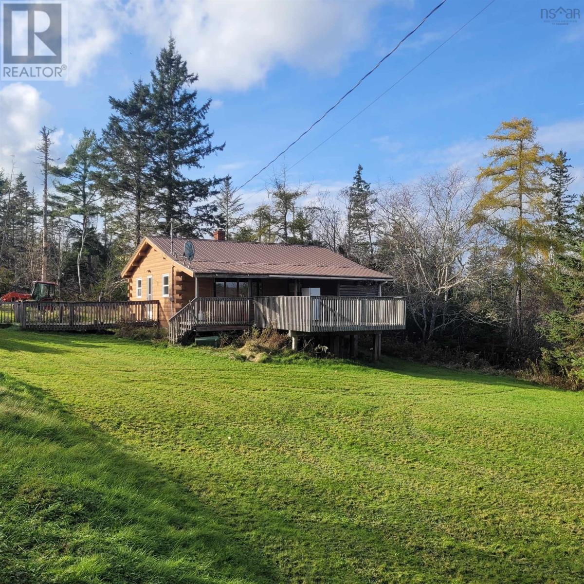For sale 8913 Moose River Road, Lindsay Lake, Nova Scotia B0N1X0