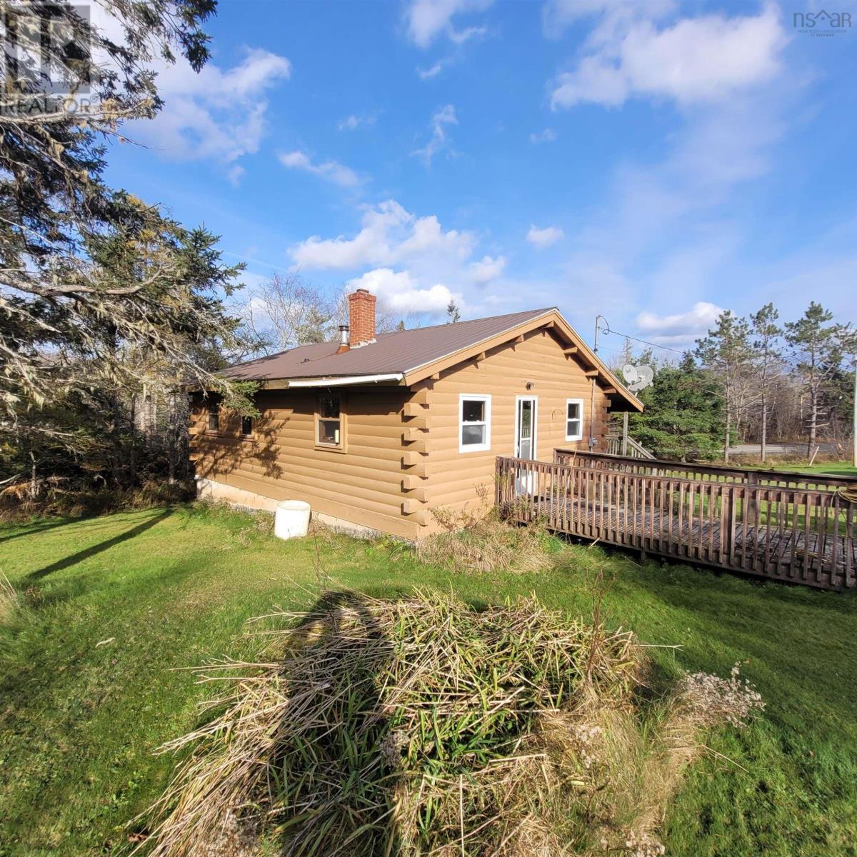 For sale 8913 Moose River Road, Lindsay Lake, Nova Scotia B0N1X0