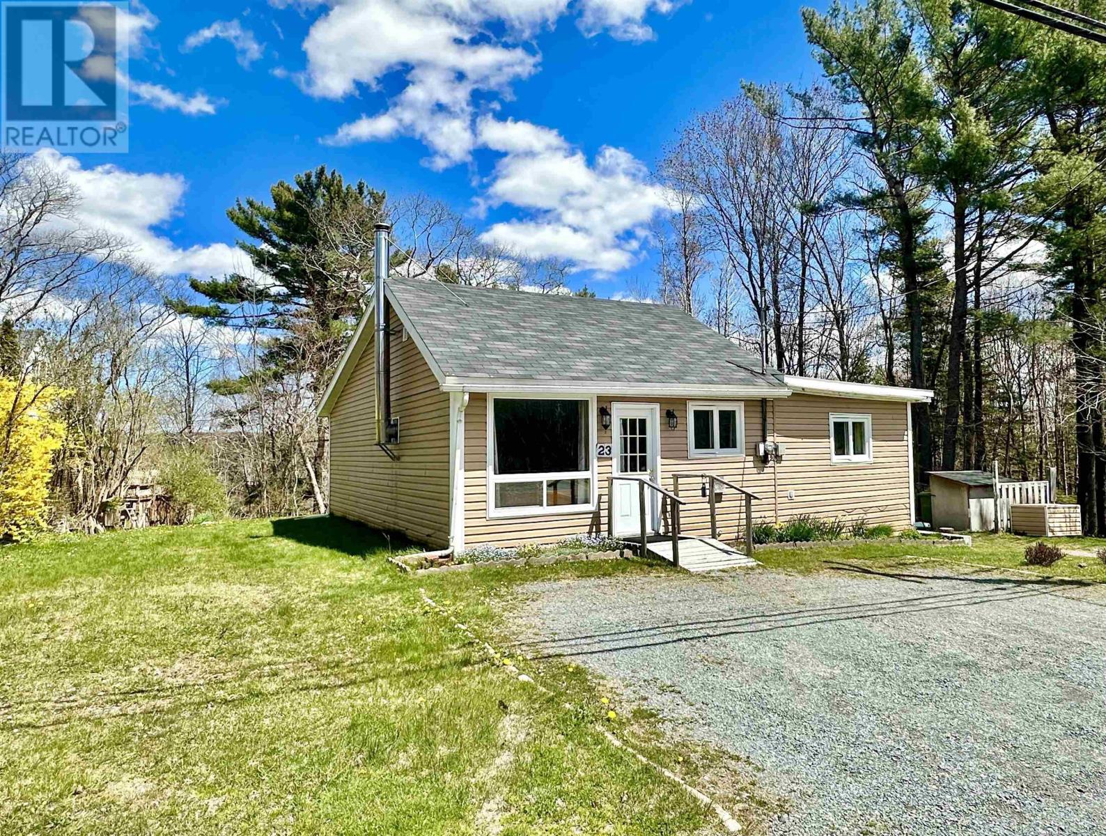 For sale 23 Windsor Junction Road, Windsor Junction, Nova Scotia B2T1G7 202403661 REALTOR.ca