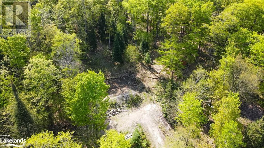 For sale 1019 BUSHWOLF LAKE Road, West Guilford, Ontario K0M1S0