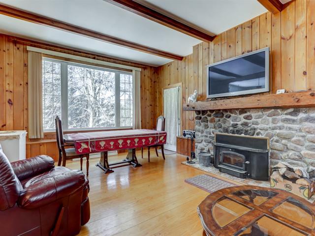 For sale: 679 Ch. de la Rivière-Rouge, Harrington, Quebec J8G2S7 