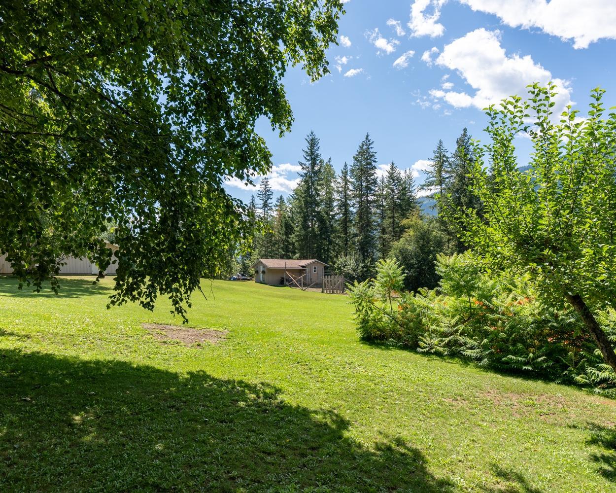 For sale 467 MEADOW CREEK ROAD, Meadow Creek, British Columbia V0G1N0