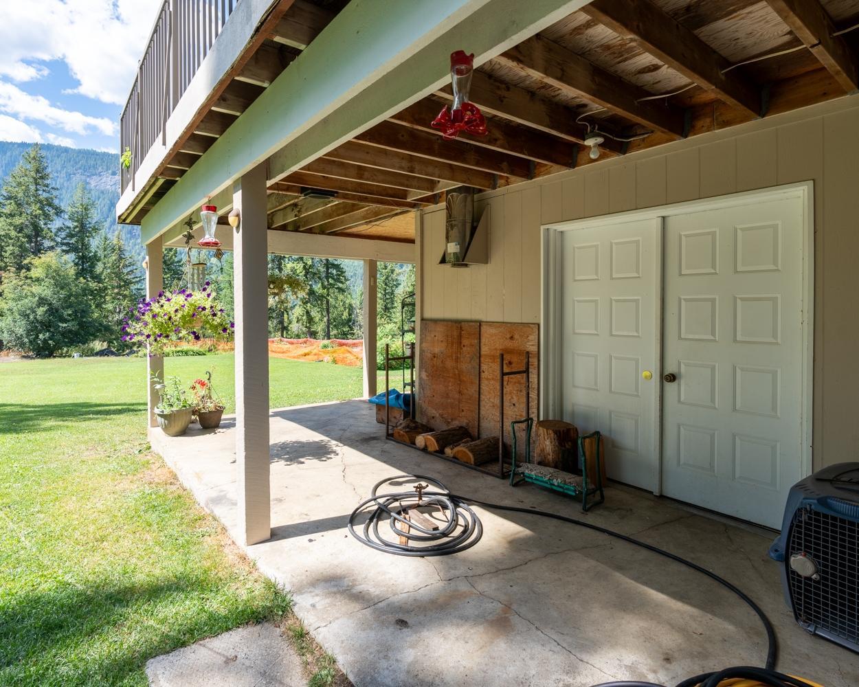 For sale 467 MEADOW CREEK ROAD, Meadow Creek, British Columbia V0G1N0