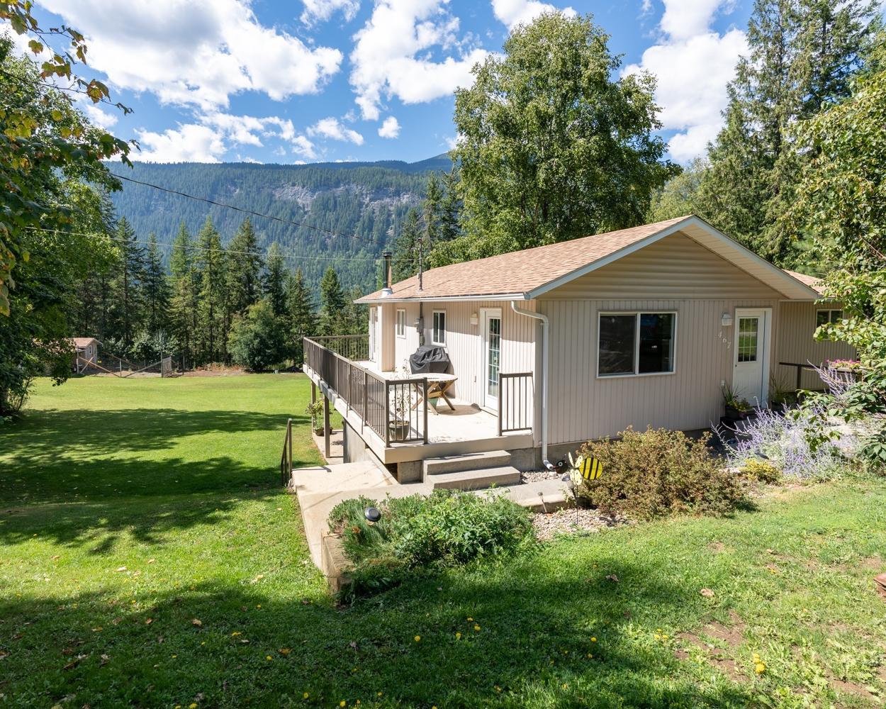 For sale 467 MEADOW CREEK ROAD, Meadow Creek, British Columbia V0G1N0