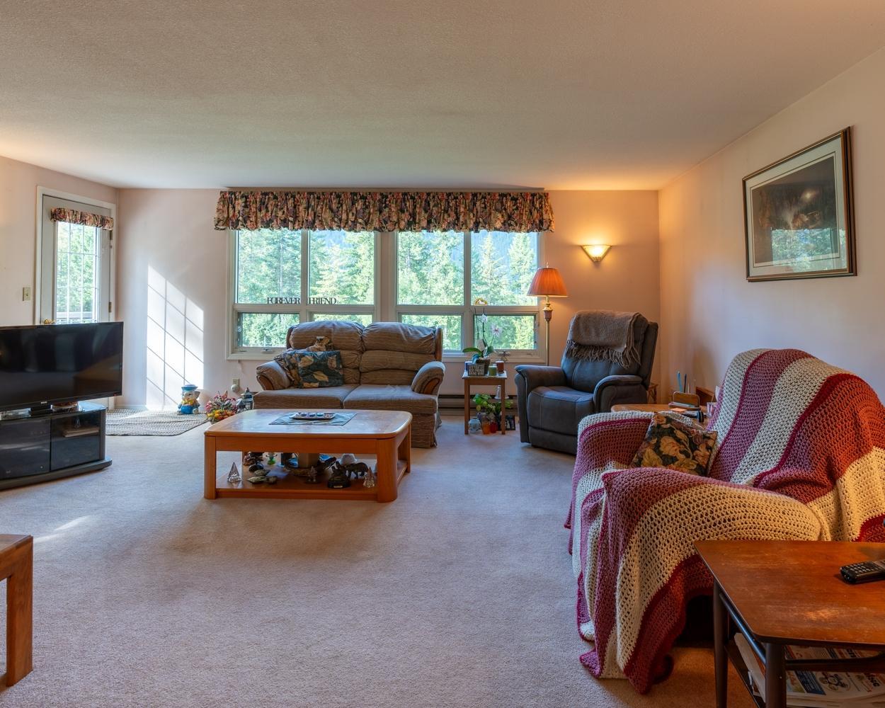 For sale 467 MEADOW CREEK ROAD, Meadow Creek, British Columbia V0G1N0