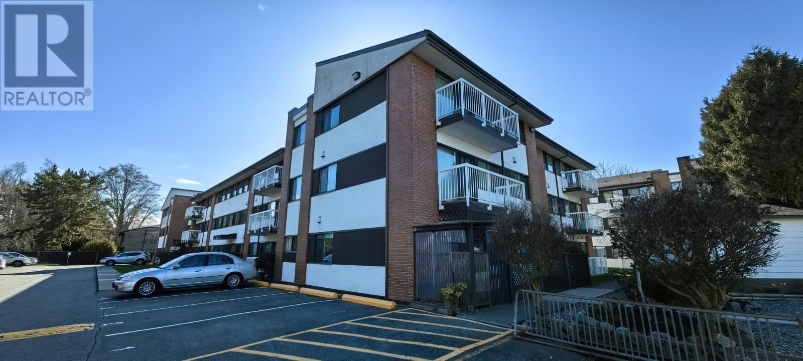 For sale: 301 8080 RYAN ROAD, Richmond, British Columbia V7A2E5 ...