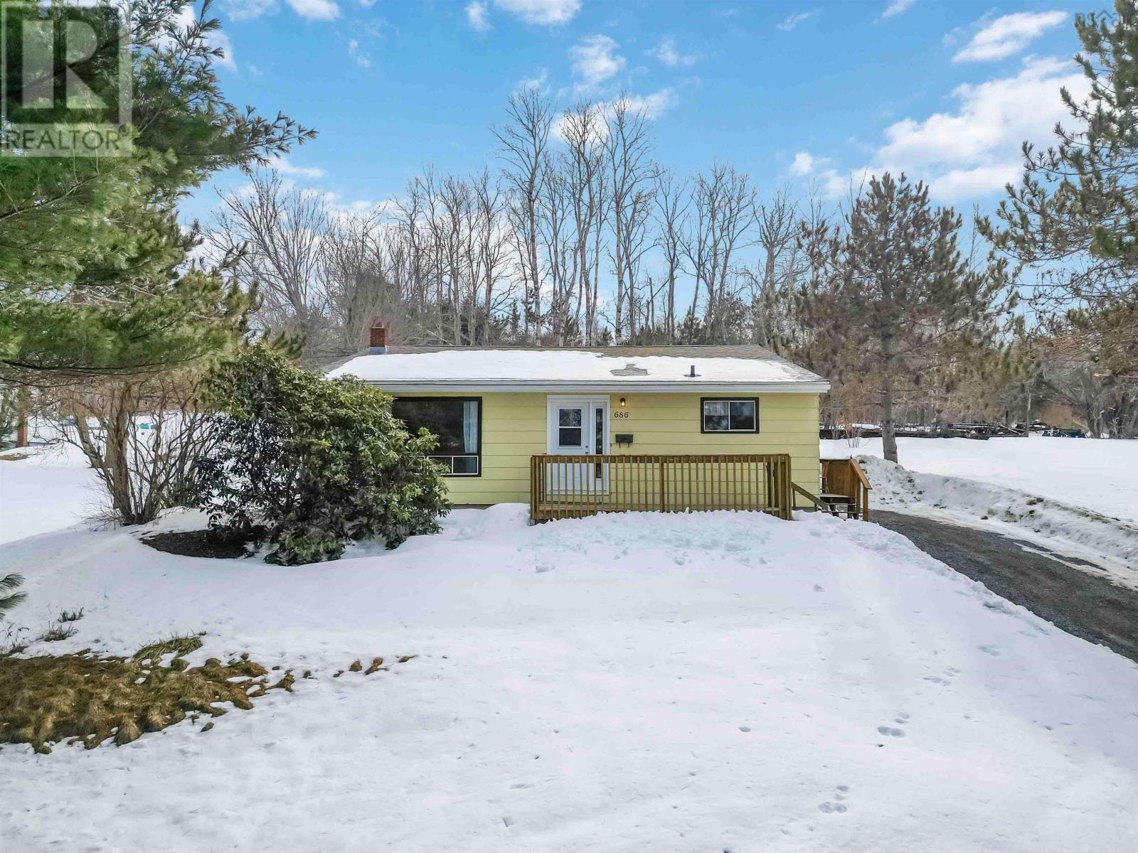 686 Hammonds Plains Road, Bedford, Nova Scotia B4B1A7 REALTOR.ca