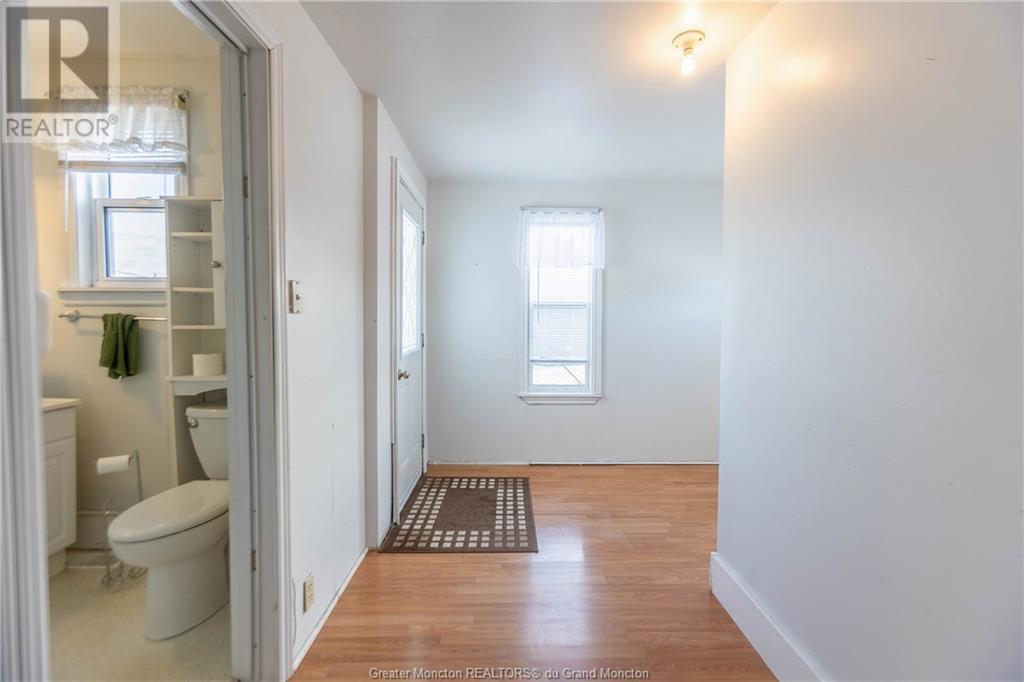 For sale 64 Fairfield RD, Sackville, New Brunswick E4L2X8 M158003