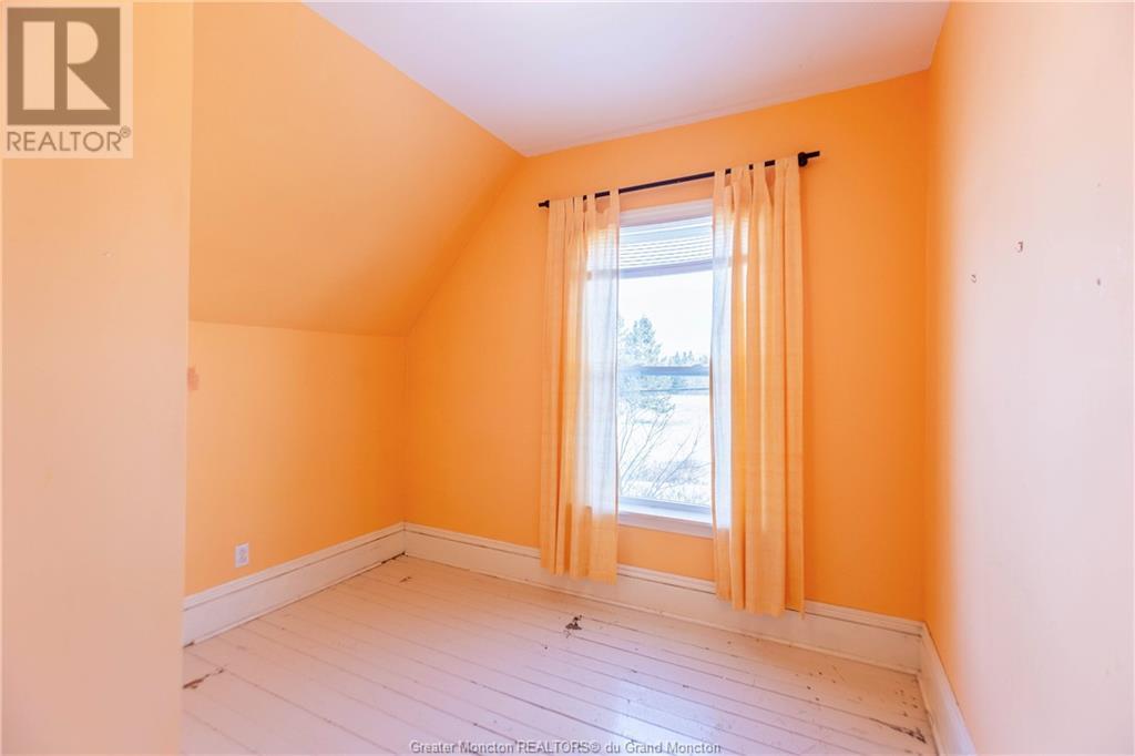 For sale 64 Fairfield RD, Sackville, New Brunswick E4L2X8 M158003