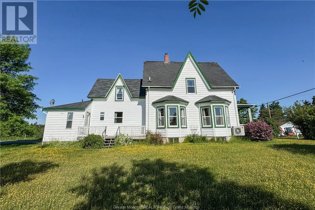 For sale 64 Fairfield RD, Sackville, New Brunswick E4L2X8 M158003