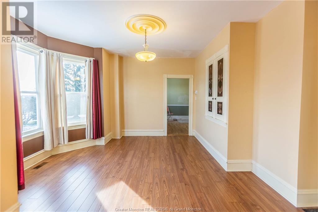 For sale 64 Fairfield RD, Sackville, New Brunswick E4L2X8 M158003