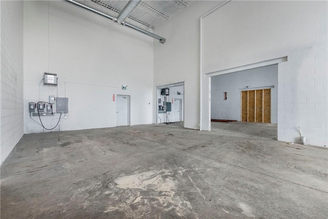 For sale 1156 KING Road, Unit 29, Burlington, Ontario L7T0C5