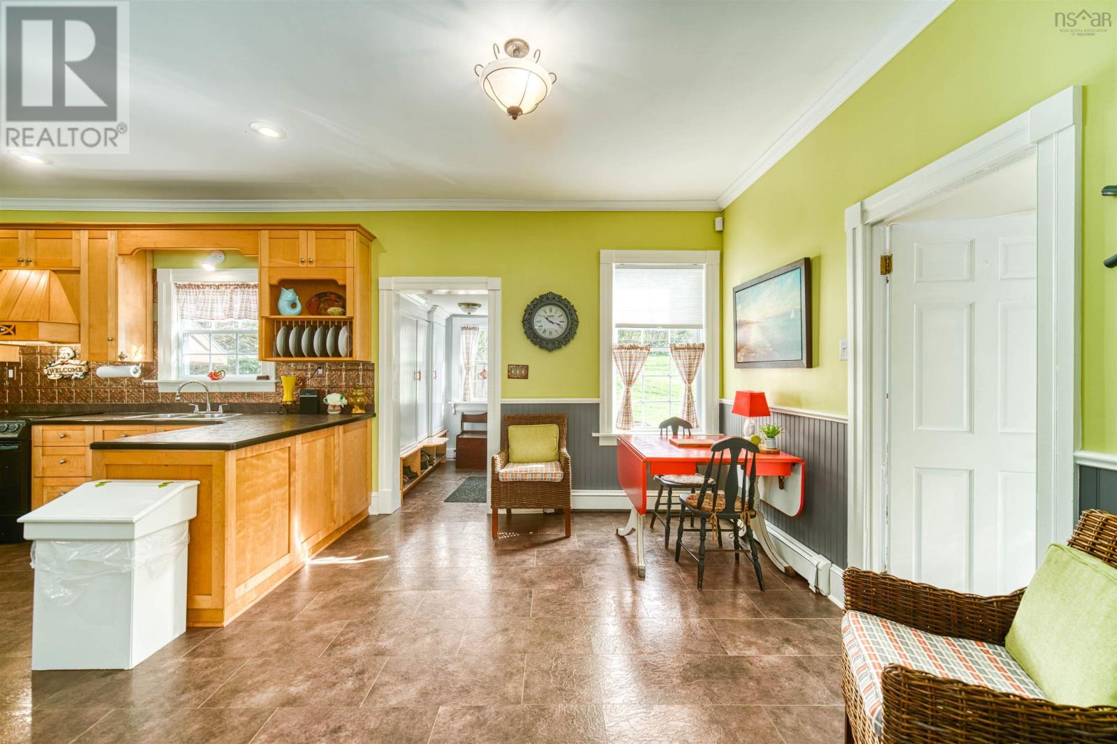 For sale 393 Lower LaHave Road, Lower LaHave, Nova Scotia B0J2W0 202404588 REALTOR.ca