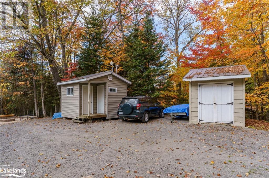 For sale 340 SKYLINE Drive, Katrine, Ontario P0A1L0 40553168