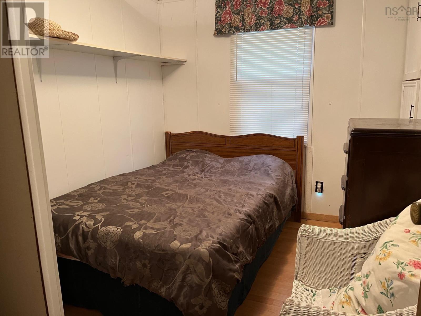 For sale 83 Mtn Road, Nova Scotia B0E3M0