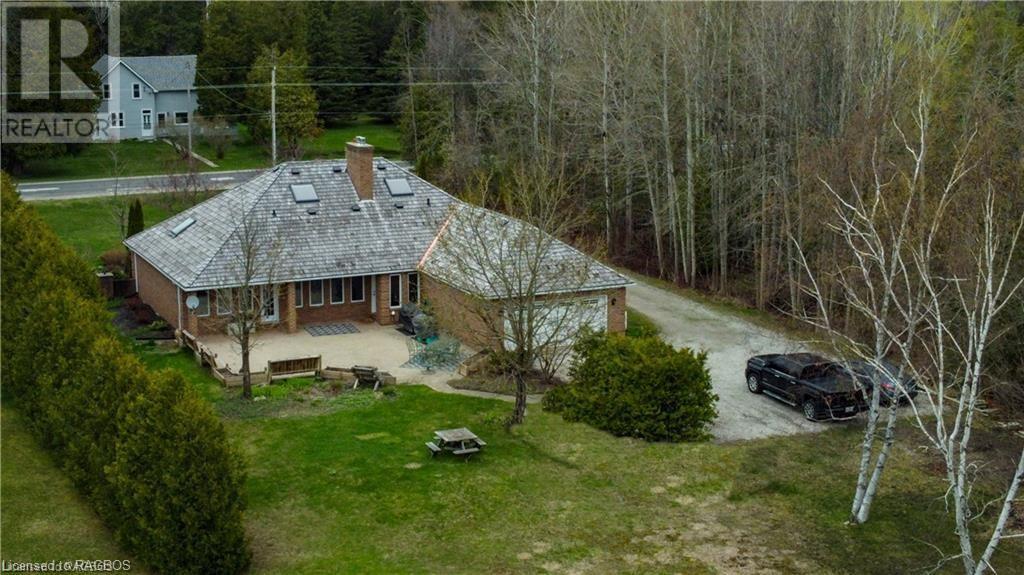 For sale 104 OLIPHANT Way, Oliphant, Ontario N0H2T0 40550054