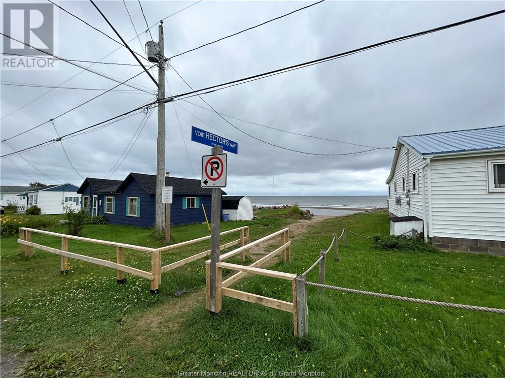 For sale 225 Lina's Way, Caissie Cape, New Brunswick E4R0G4 M158066