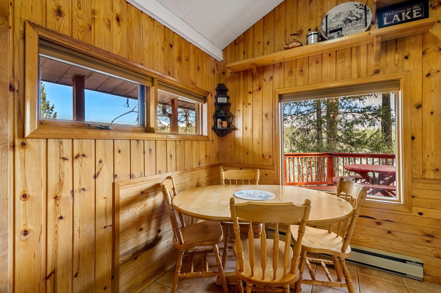 For sale 1249 TIE LAKE SHORE ROAD S, Jaffray, British Columbia V0B1T0