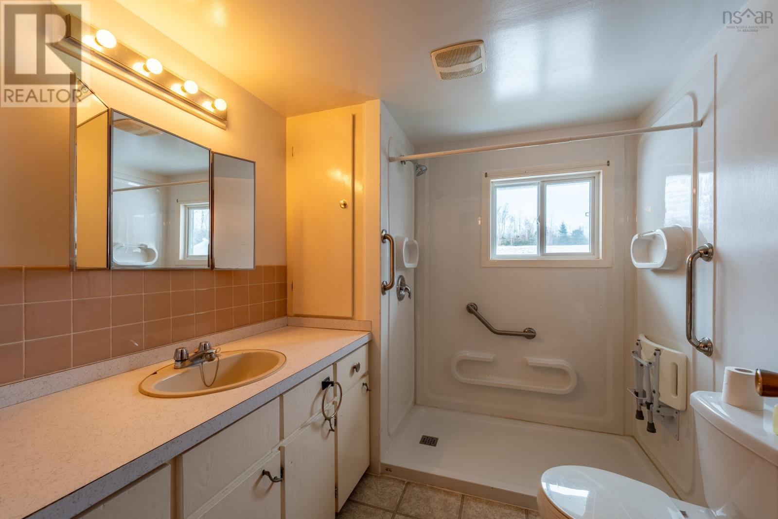 For sale 2404 Hectanooga Road, Hectanooga, Nova Scotia B0W2Y0