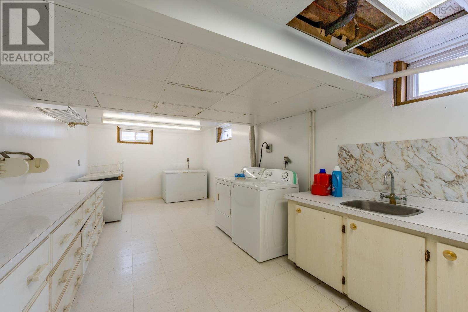 For sale 2404 Hectanooga Road, Hectanooga, Nova Scotia B0W2Y0