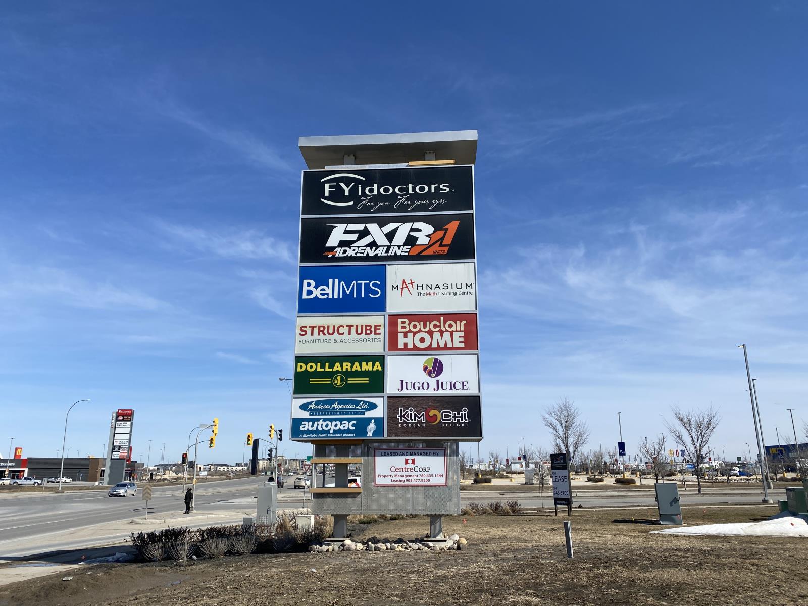 For lease 500 700 Sterling Lyon Parkway, Winnipeg, Manitoba R3P1E9 6183b6654317a50008b549e2