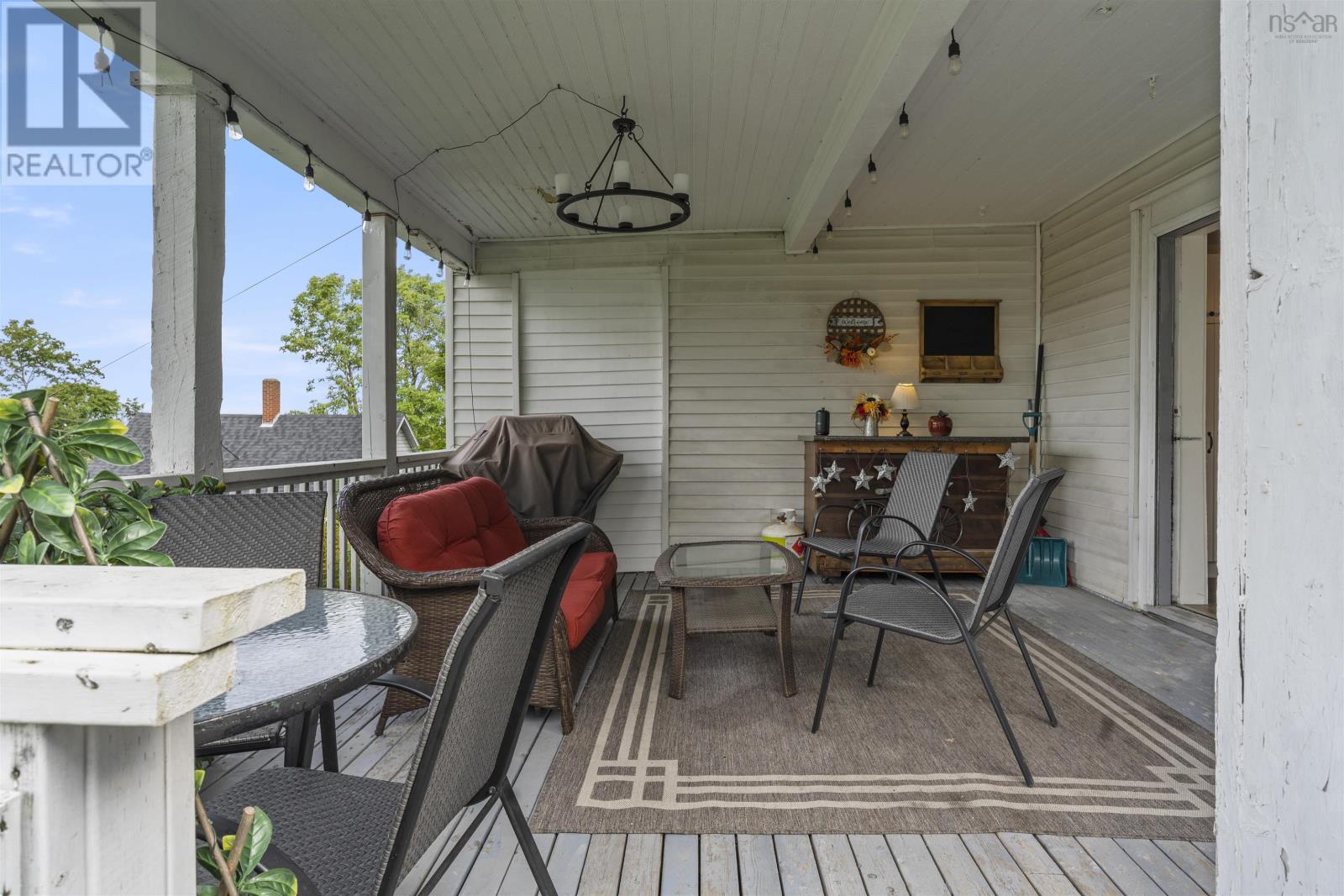 For sale 249 High Street, New Glasgow, Nova Scotia B2H2X4 202401865