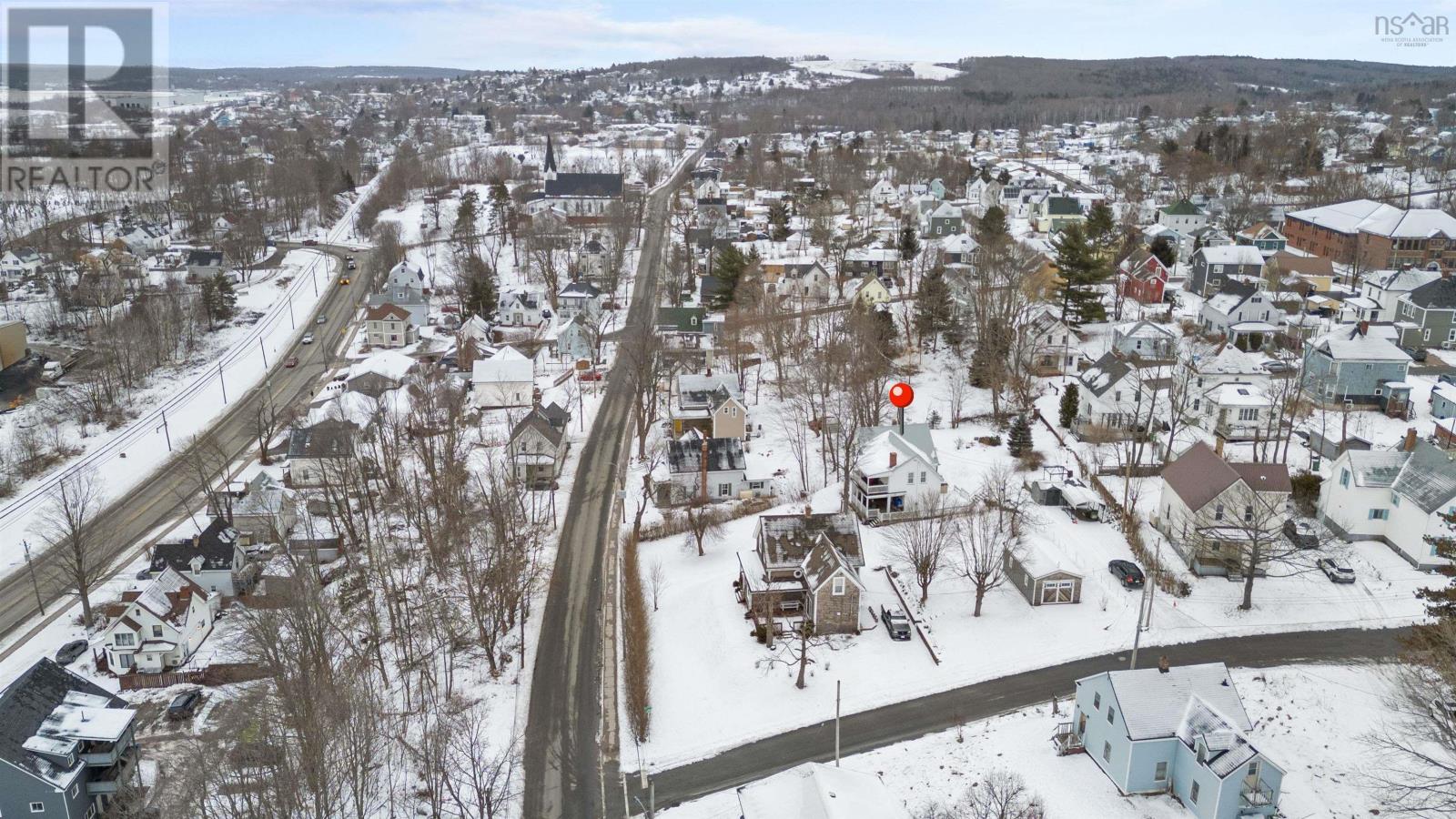 For sale 249 High Street, New Glasgow, Nova Scotia B2H2X4 202401865