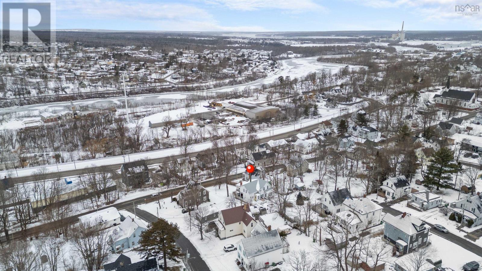 For sale 249 High Street, New Glasgow, Nova Scotia B2H2X4 202401865