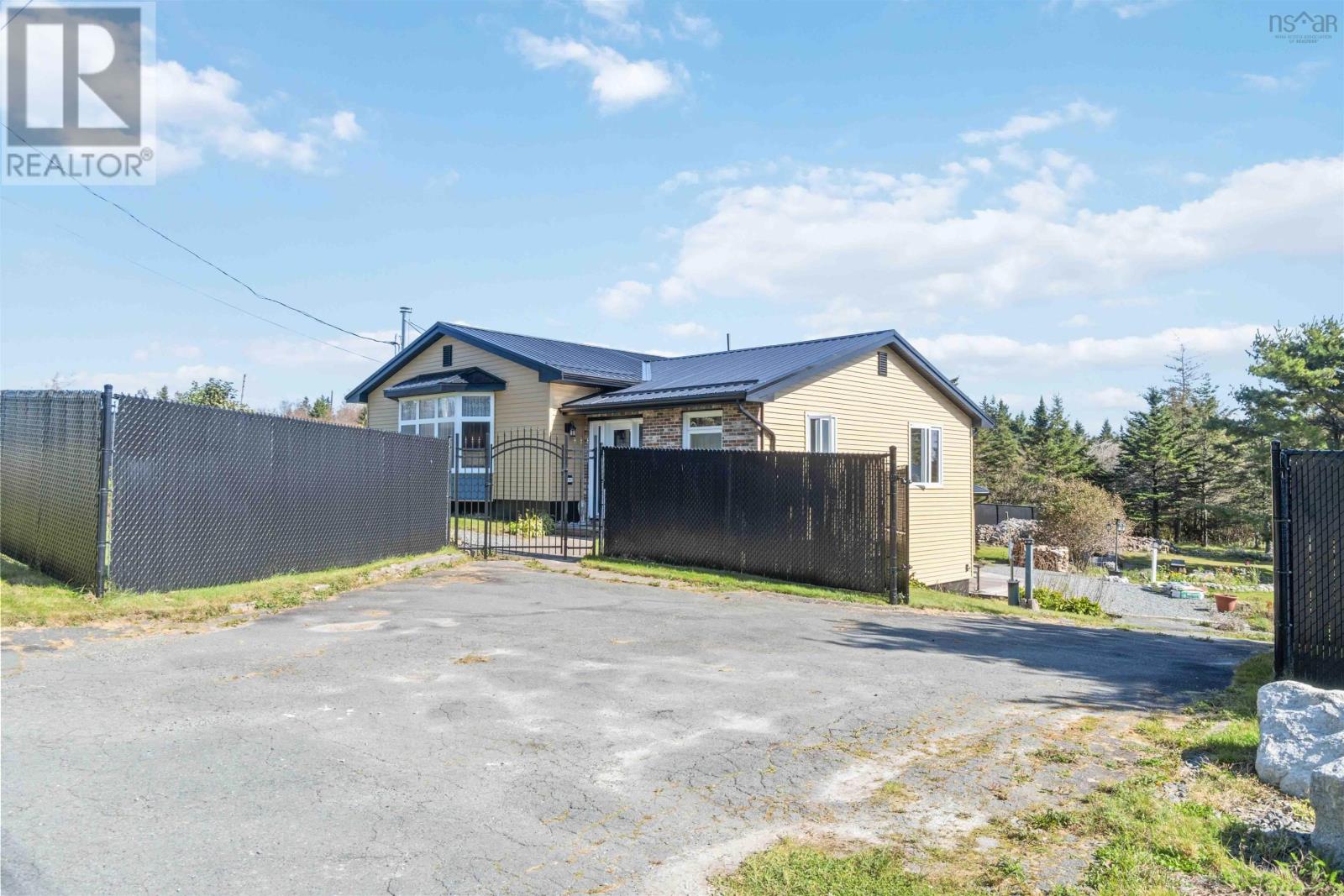 For sale 19020 Nova Scotia Trunk 7, Tangier, Nova Scotia B0J3H0