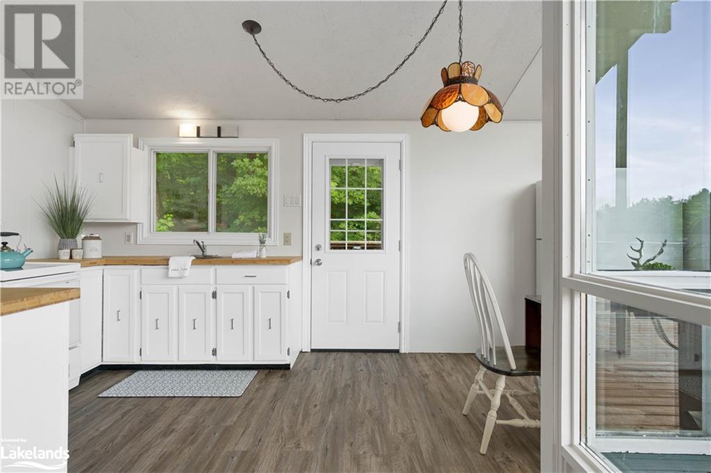 For sale 303 SHERWOOD Drive, Novar, Ontario P0A1R0 40555877 REALTOR.ca