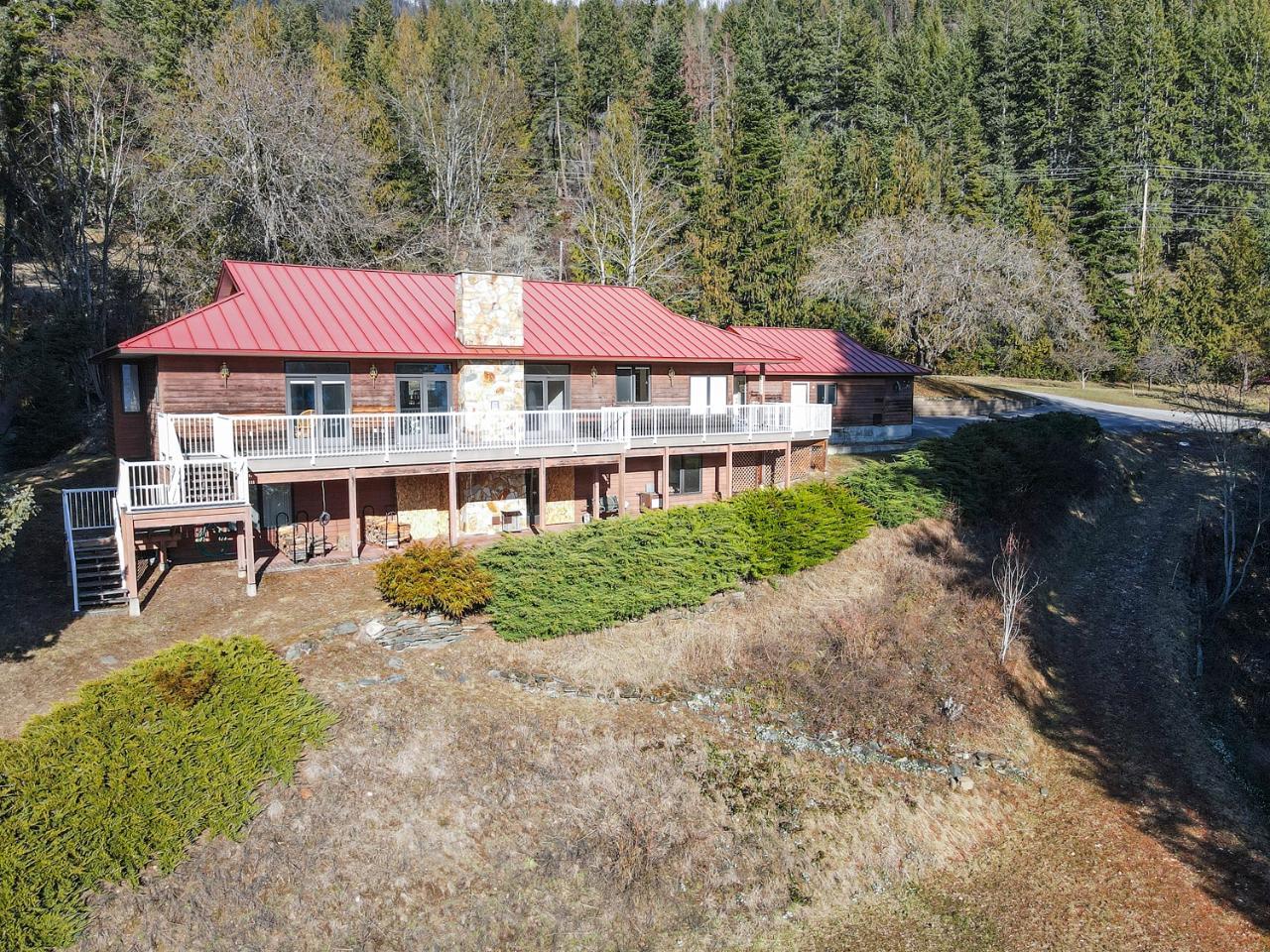 For sale 12185 HIGHWAY 3A, Boswell, British Columbia V0B1A0 2475608 REALTOR.ca