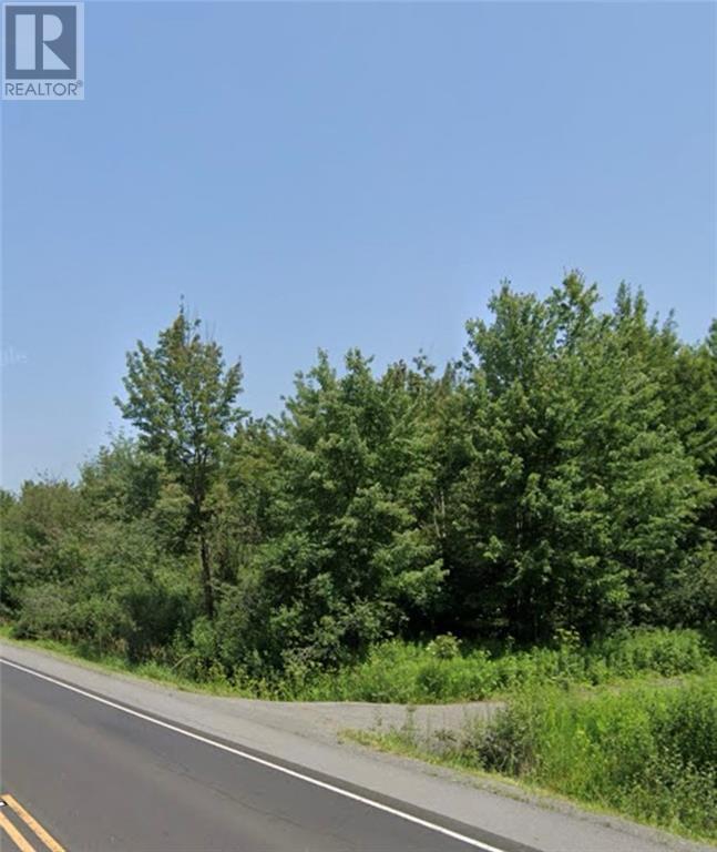 For sale LOT COUNTY ROAD 15 ROAD, Avonmore, Ontario K0C1C0 1382159