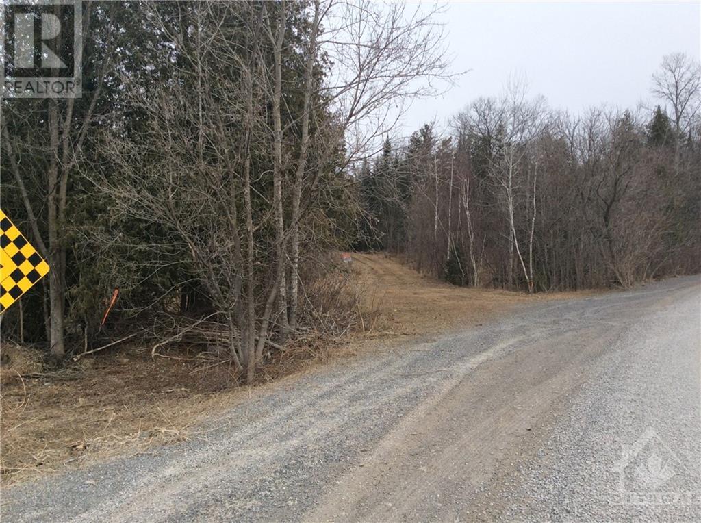 For sale 1196 BELLAMY ROAD, Pakenham, Ontario K0A2X0 1382378 REALTOR.ca