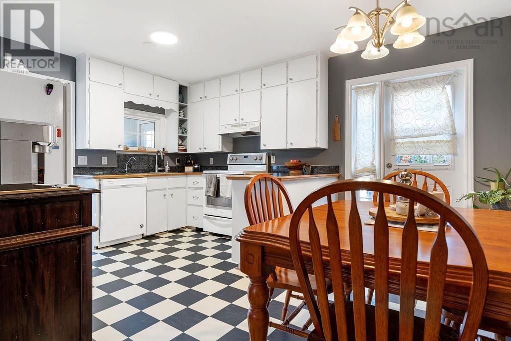 For sale 109 Crowes Mills Road, Lower Onslow, Nova Scotia B6L5B6