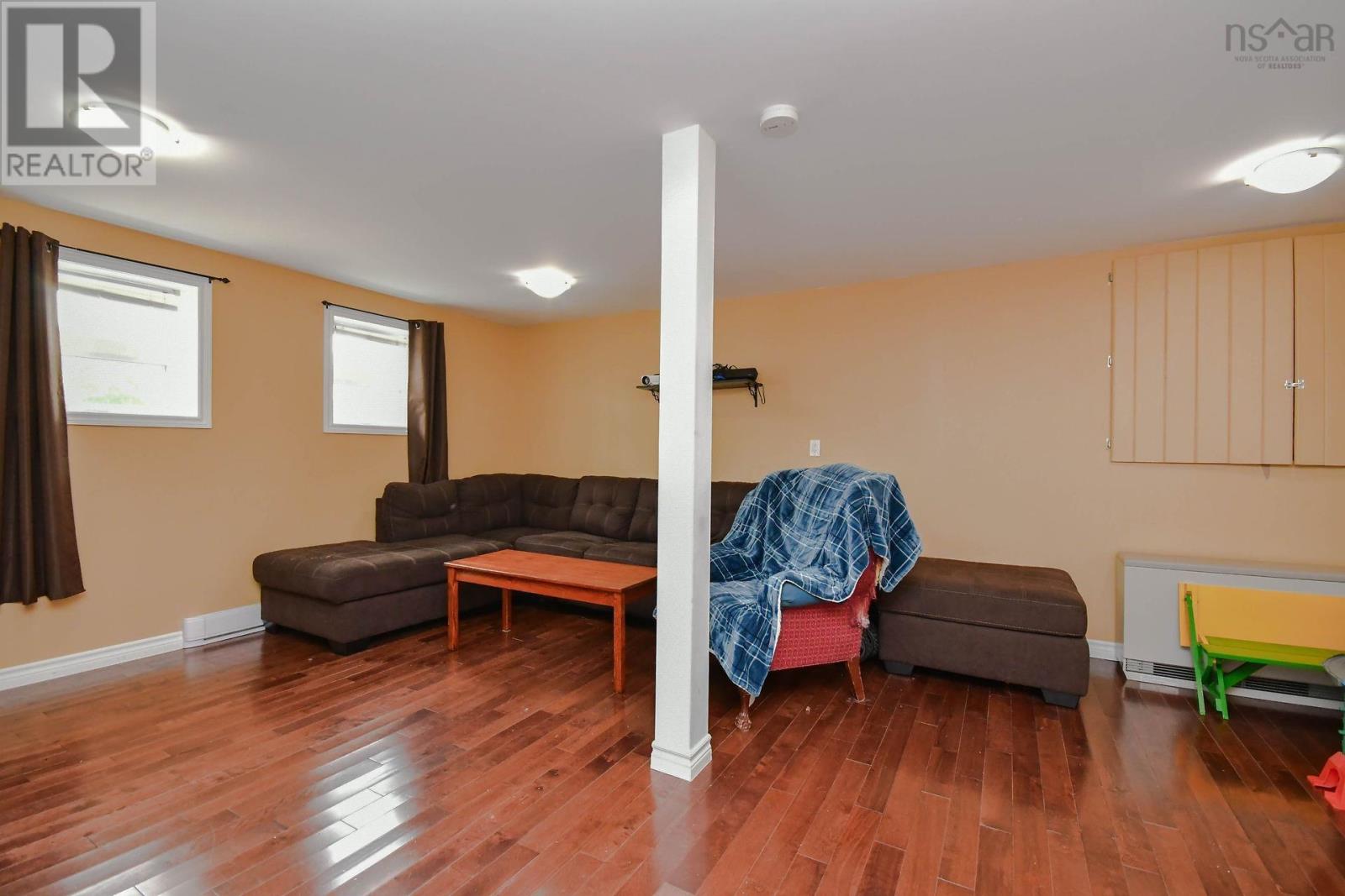 13 Cranberry Crescent, Dartmouth, Nova Scotia B2W4Z8 REALTOR.ca