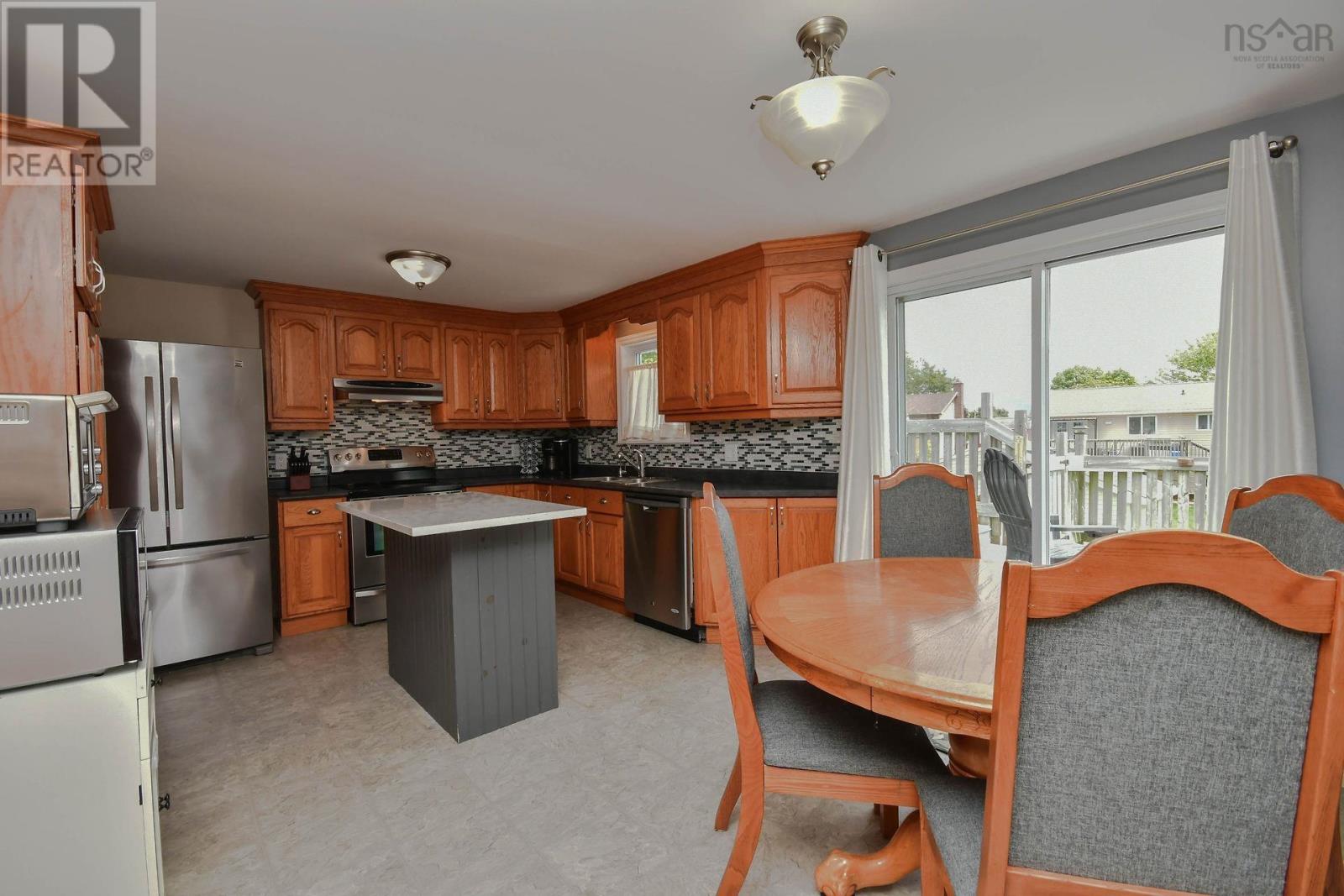 13 Cranberry Crescent, Dartmouth, Nova Scotia B2W4Z8 REALTOR.ca