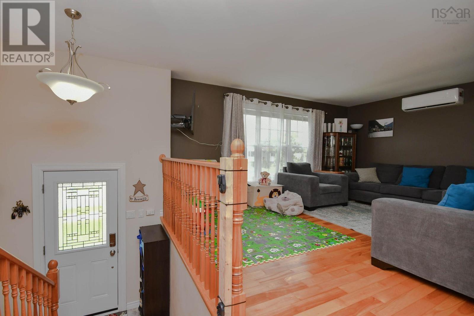 13 Cranberry Crescent, Dartmouth, Nova Scotia B2W4Z8 REALTOR.ca