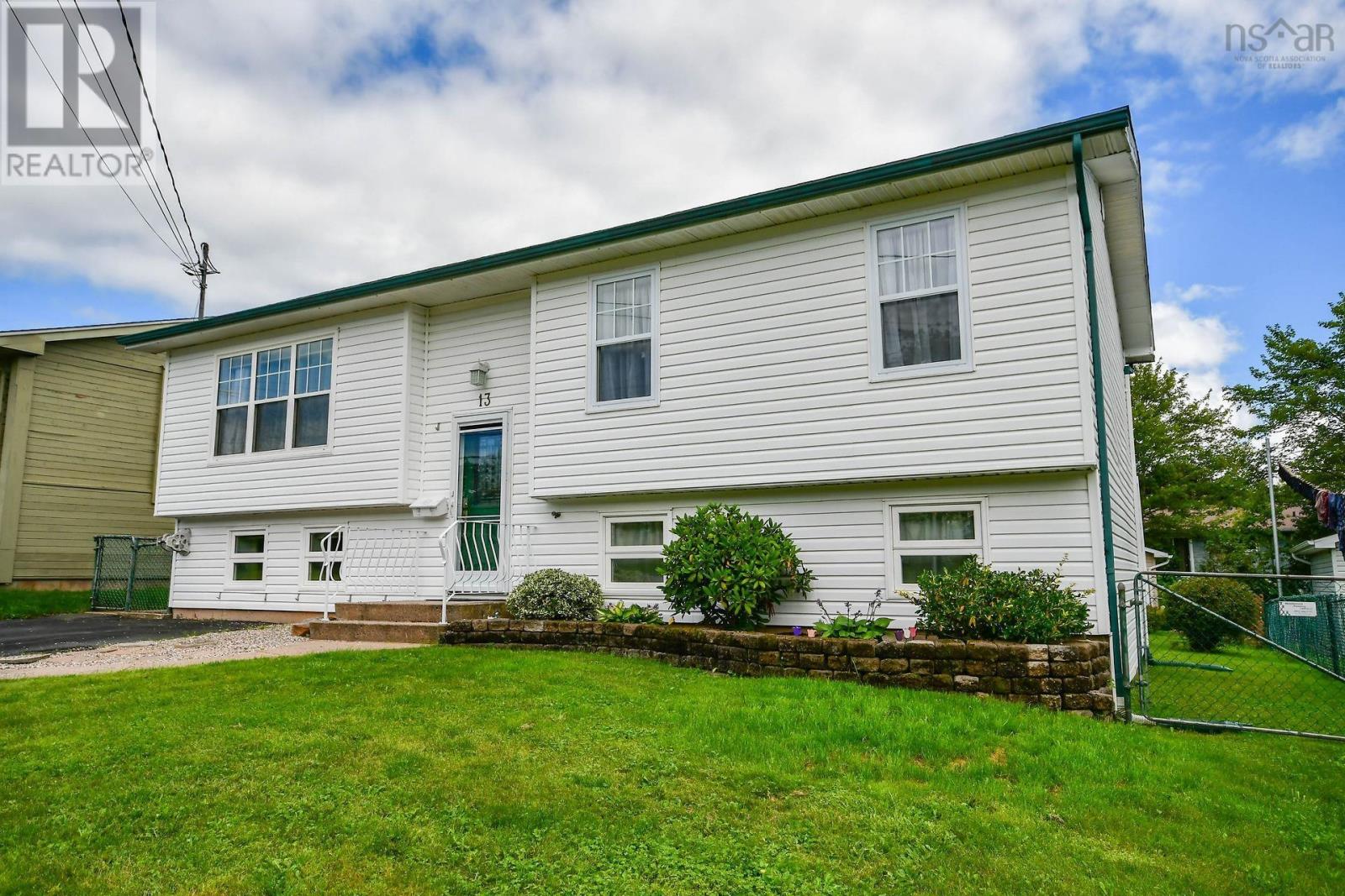 13 Cranberry Crescent, Dartmouth, Nova Scotia B2W4Z8 REALTOR.ca