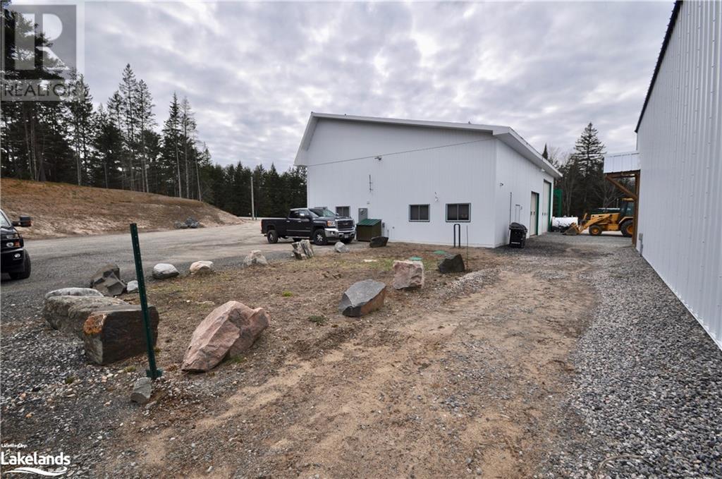 For sale 1891 EMSDALE Road, Emsdale, Ontario P0A1J0 40560513