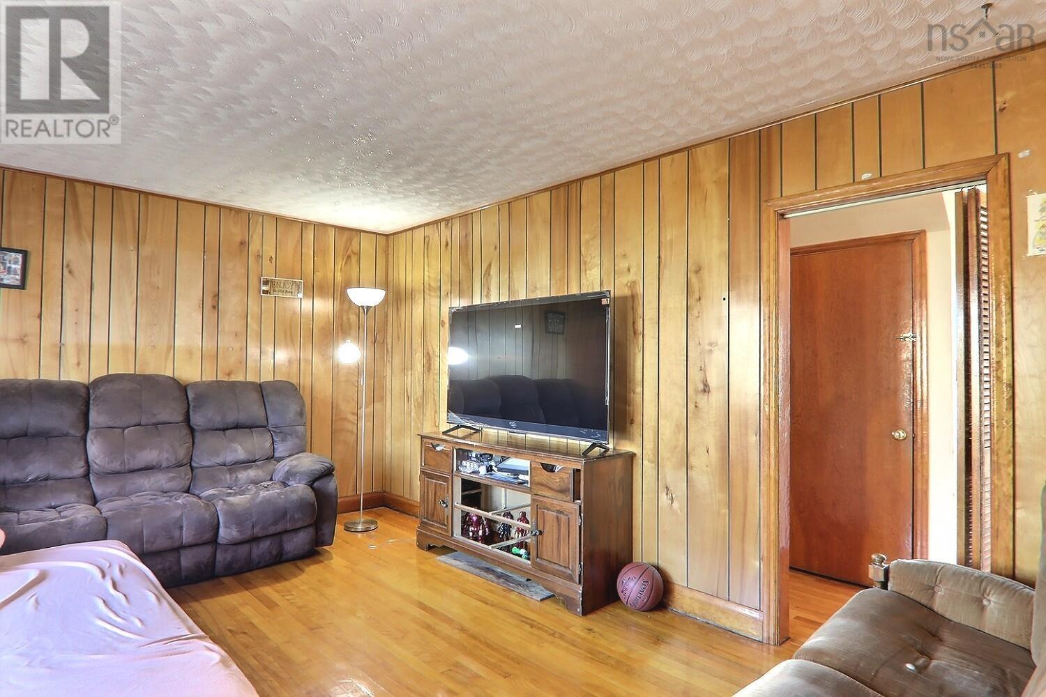 75 King Street, Sydney Mines, Nova Scotia B1V1L7 REALTOR.ca