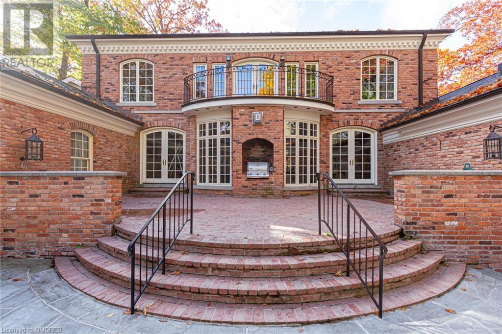 For sale 2438 DOULTON Drive, Mississauga, Ontario L5H3M3 40554093